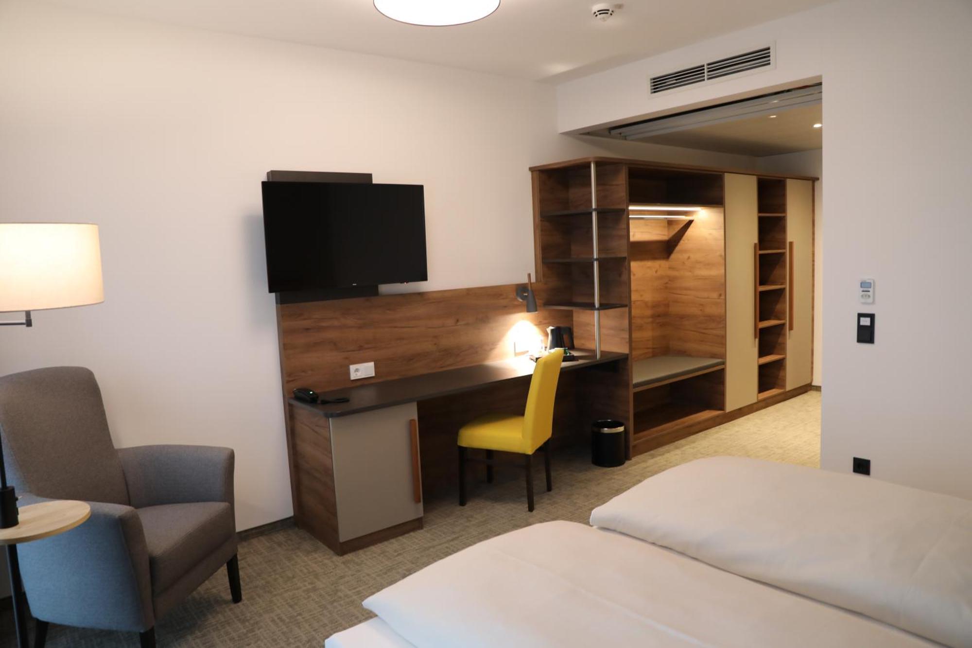 Hotel Includio Ratisbona Habitación foto
